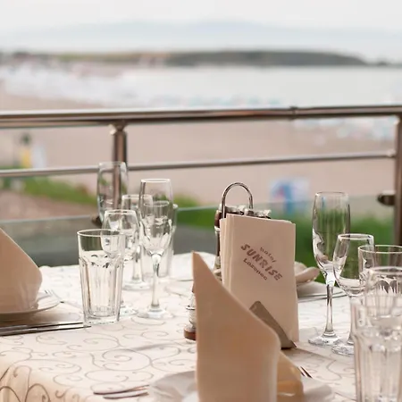 מלון Family Sunrise